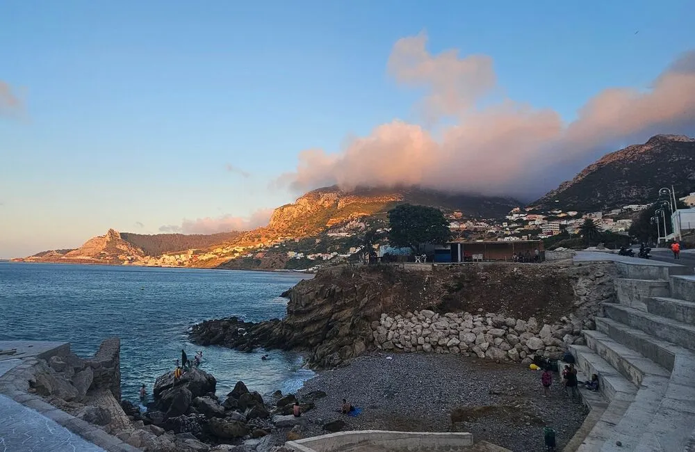 Centre de plongée Chems Diving Belyounech - Maroc - Baptême/plongée découverte - voyage plongee ChemsDiving paysage